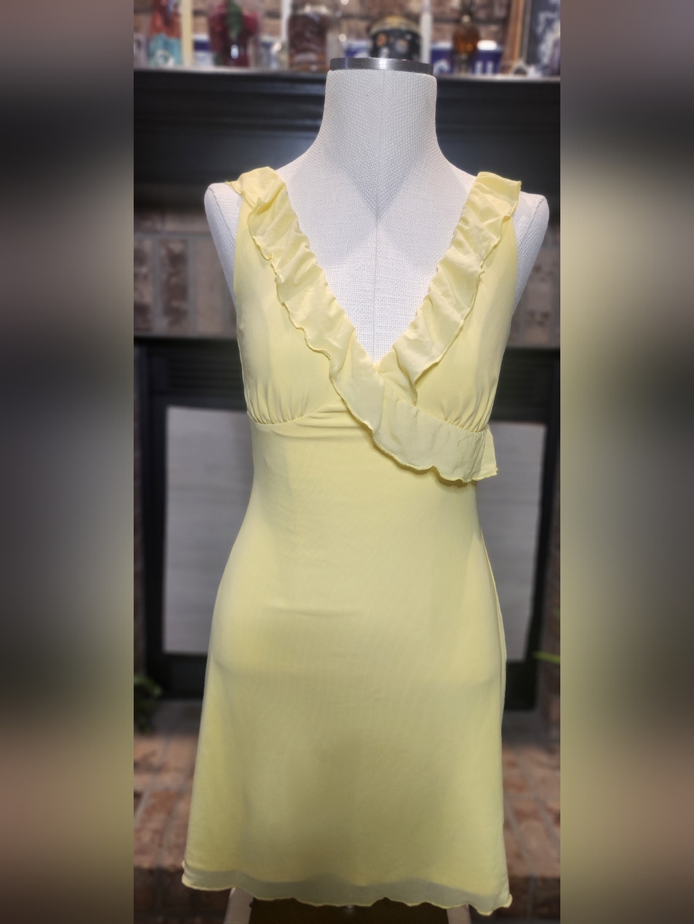 Yellow V-neck Ruffle Mesh Dress